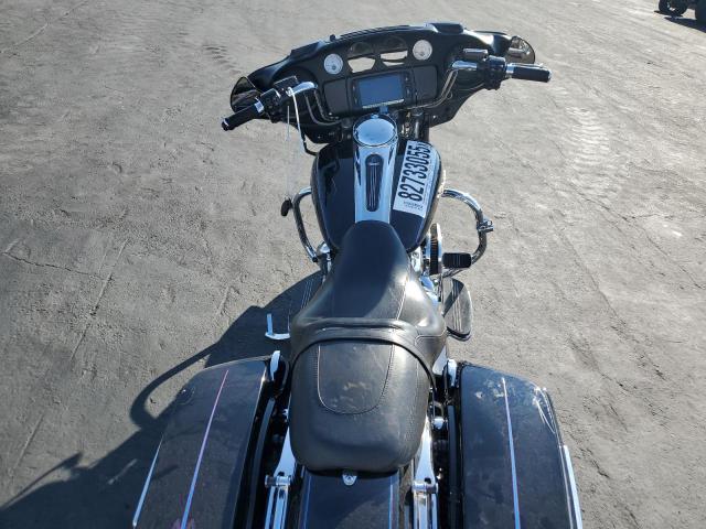 2018 HARLEY-DAVIDSON FLHX STREE - 1HD1KBC34JB677248