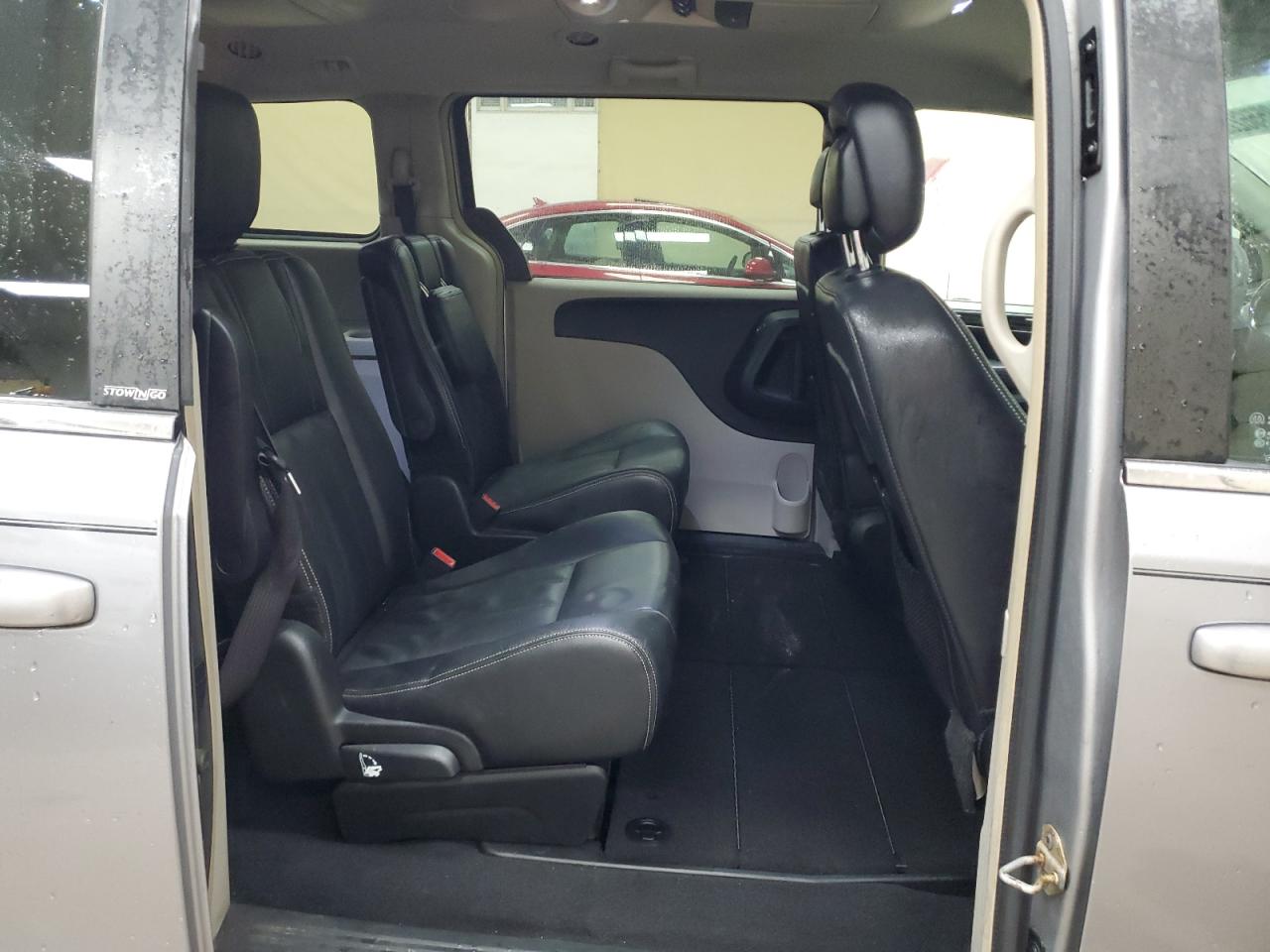 CHRYSLER TOWN & COUNTRY TOURING