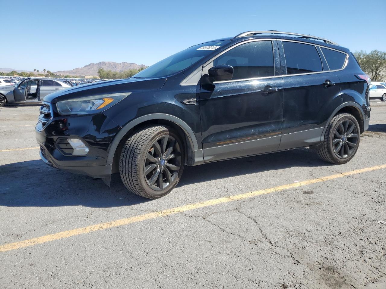 FORD ESCAPE SE