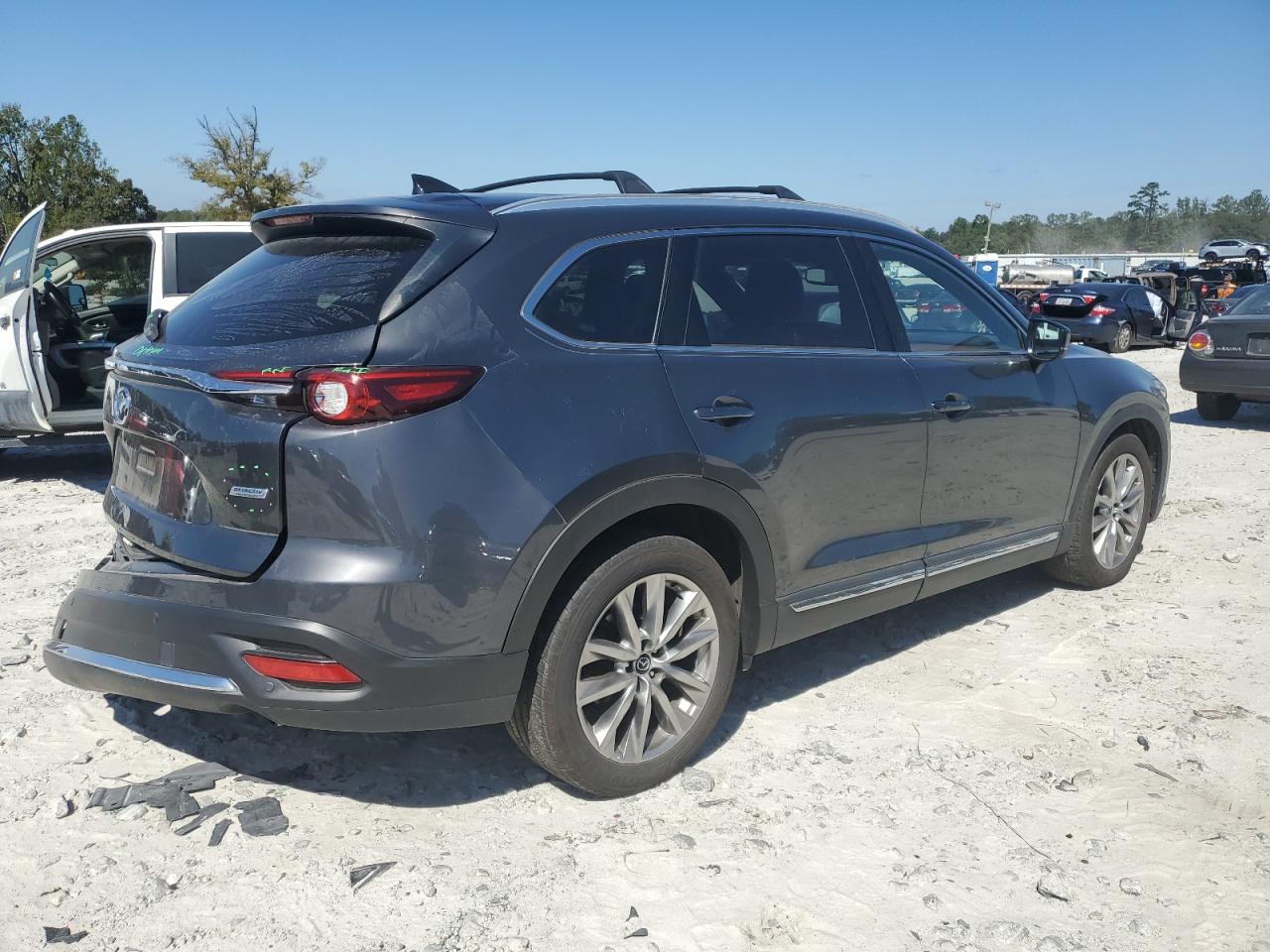 MAZDA CX-9 SIGNATURE