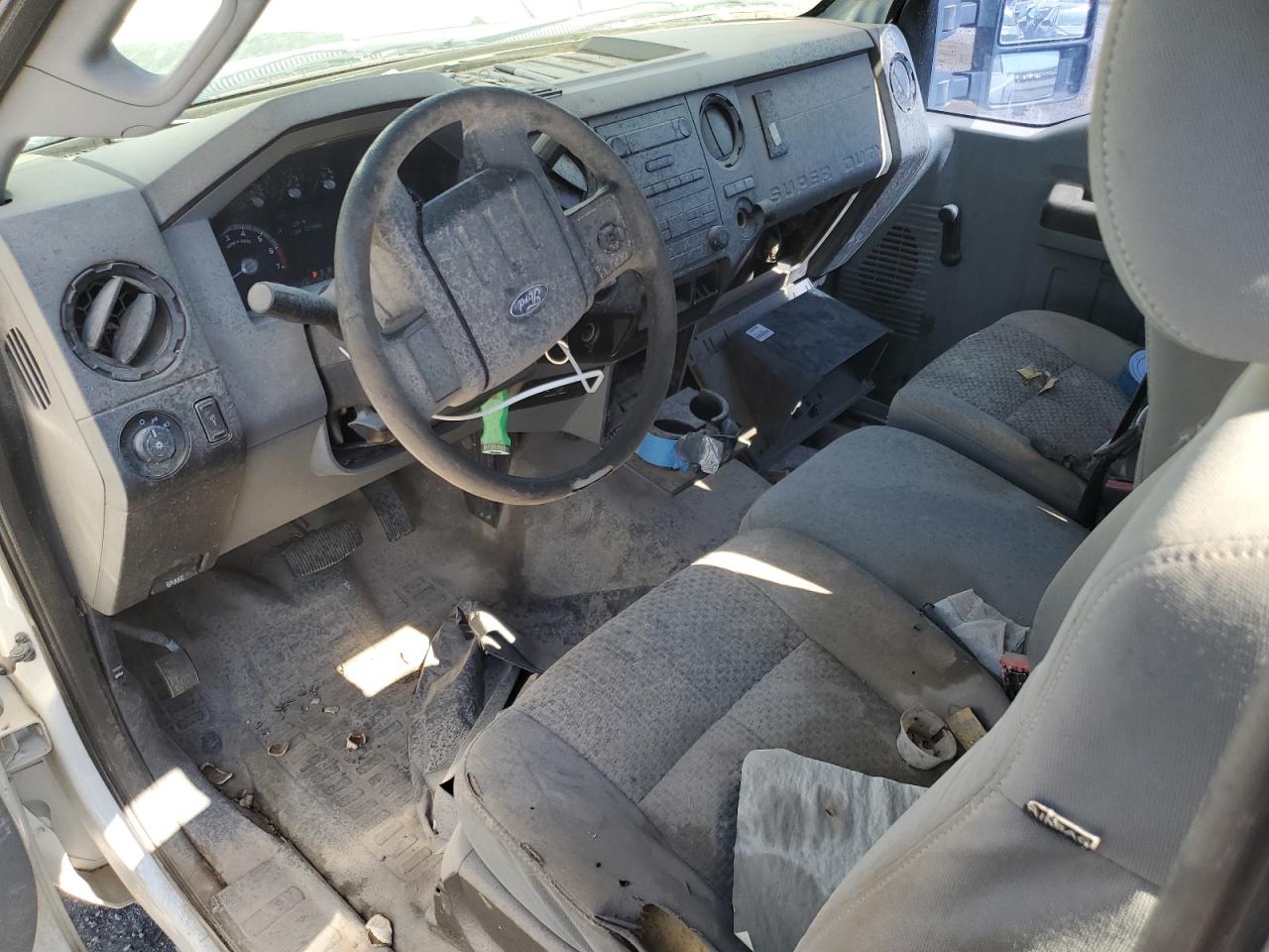 FORD F-250 SUPER DUTY