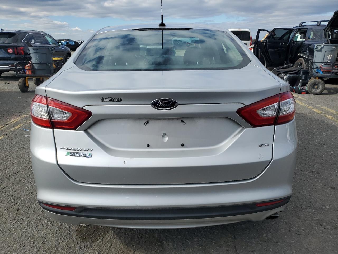 FORD FUSION SE PHEV