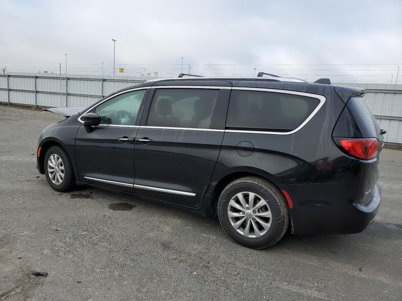 CHRYSLER PACIFICA TOURING L
