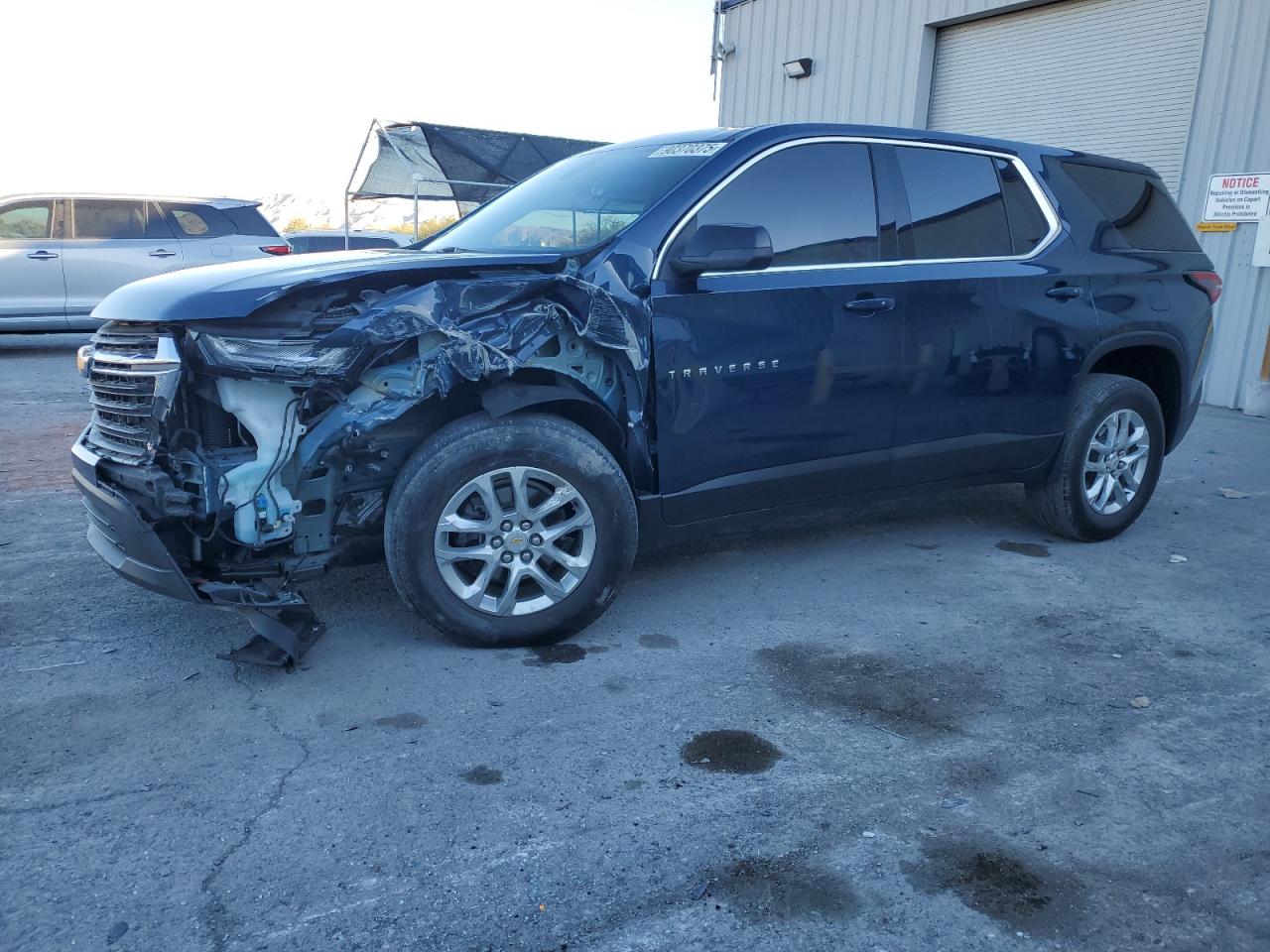 CHEVROLET TRAVERSE LS