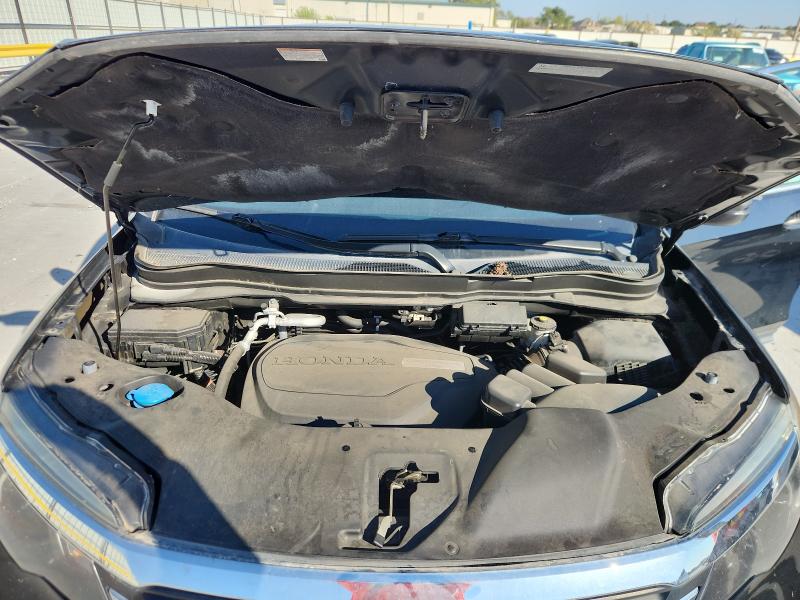 2018 HONDA PILOT LX 5FNYF5H18JB013349