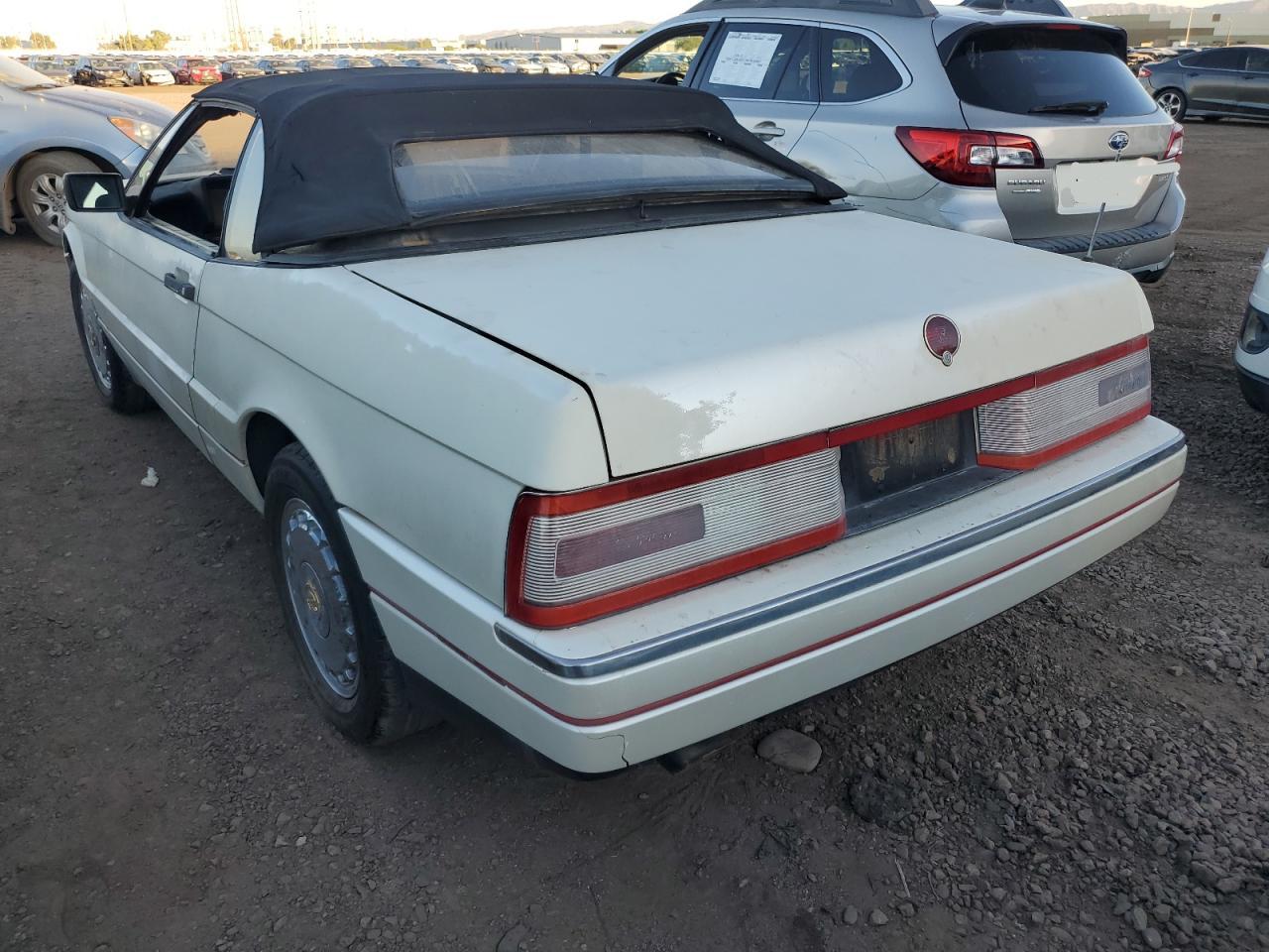 Lot #3298202021 1989 CADILLAC ALLANTE