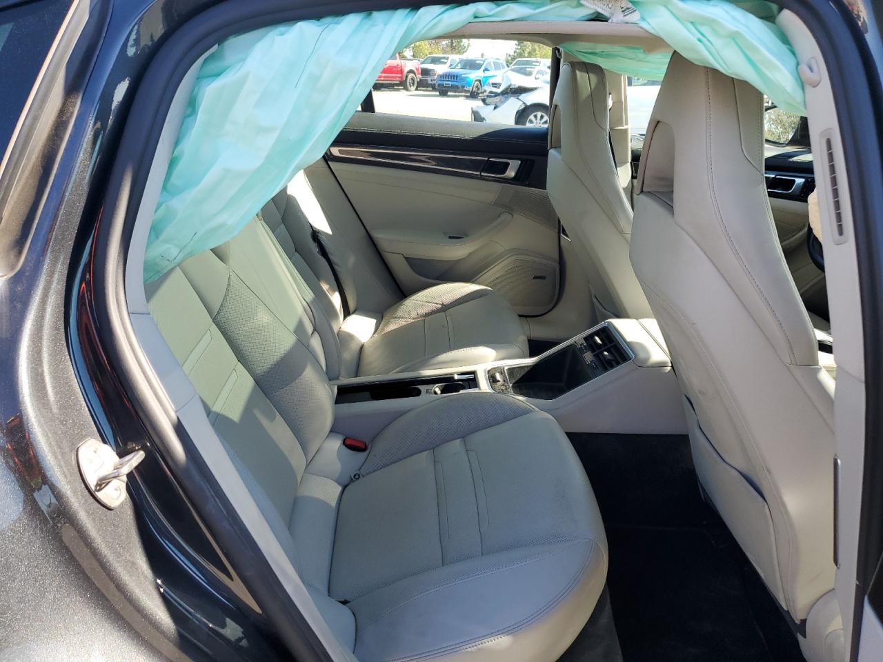 Lot #3319260710 2018 PORSCHE PANAMERA 4