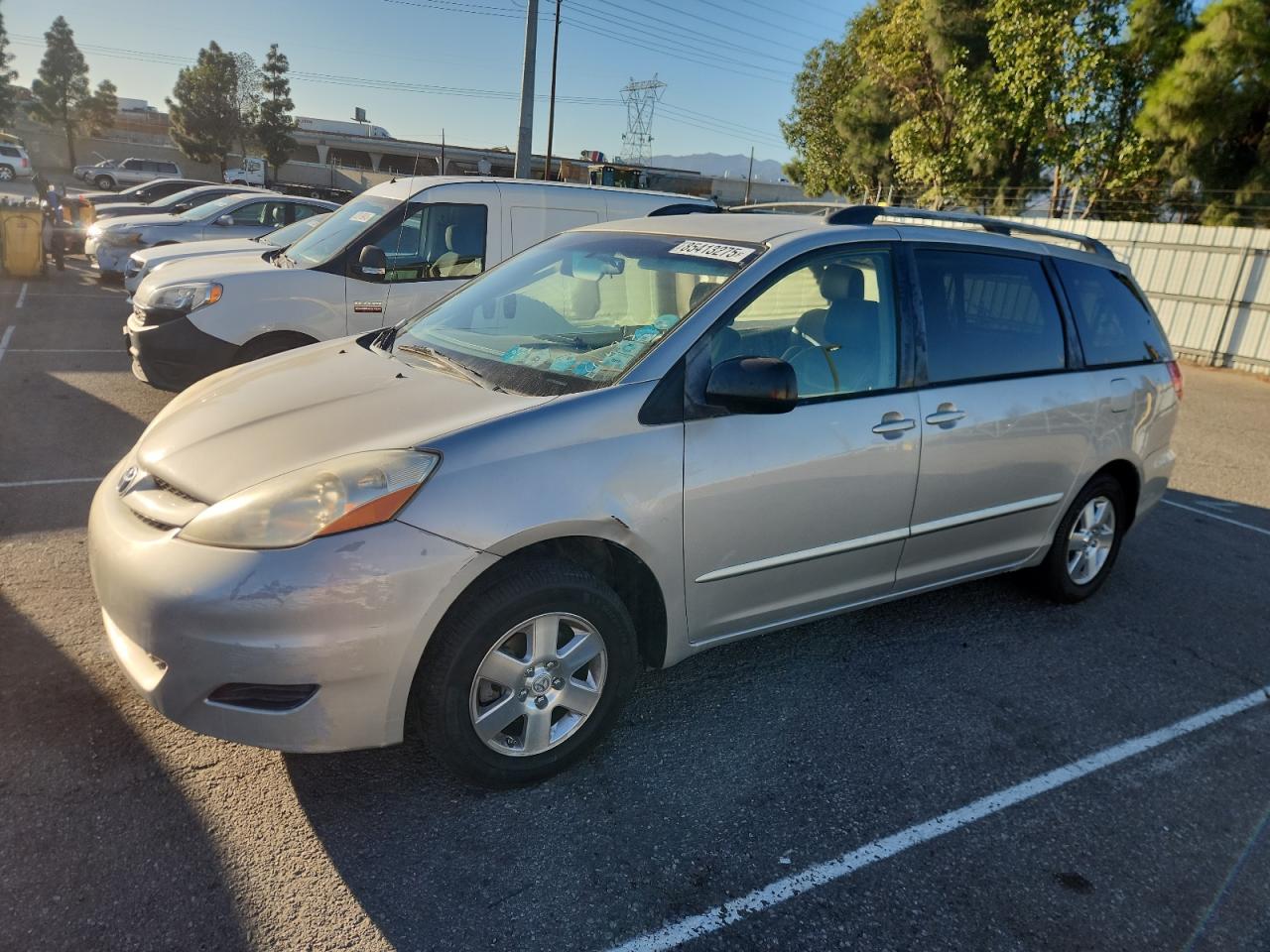 Lot #3304099488 2007 TOYOTA SIENNA CE