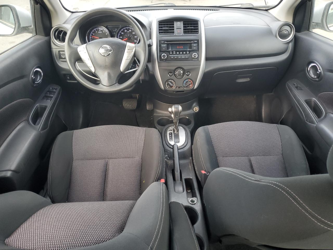 Lot #3309486639 2017 NISSAN VERSA S