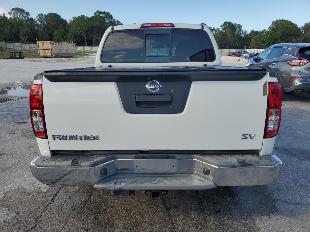 NISSAN FRONTIER S
