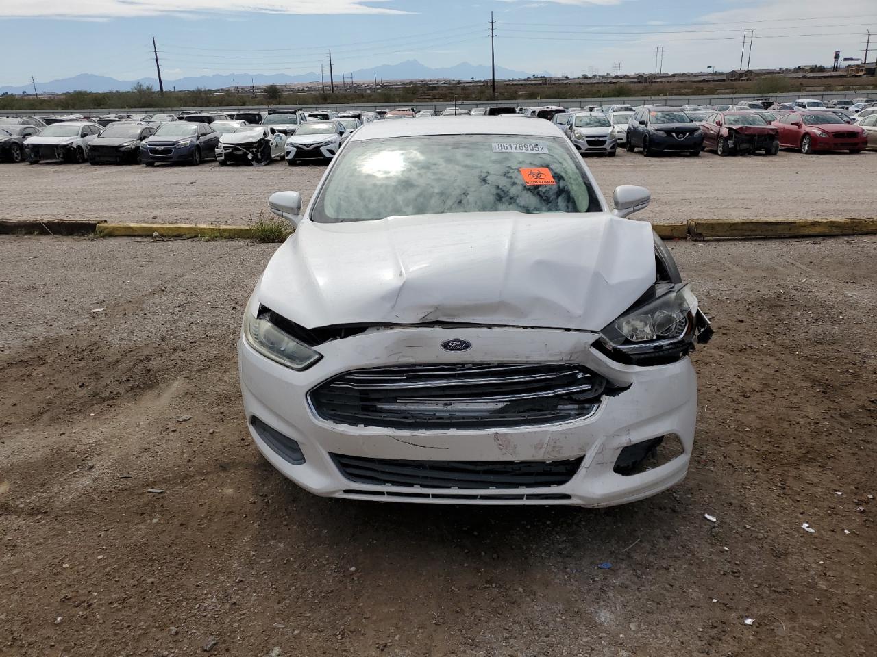 FORD FUSION SE