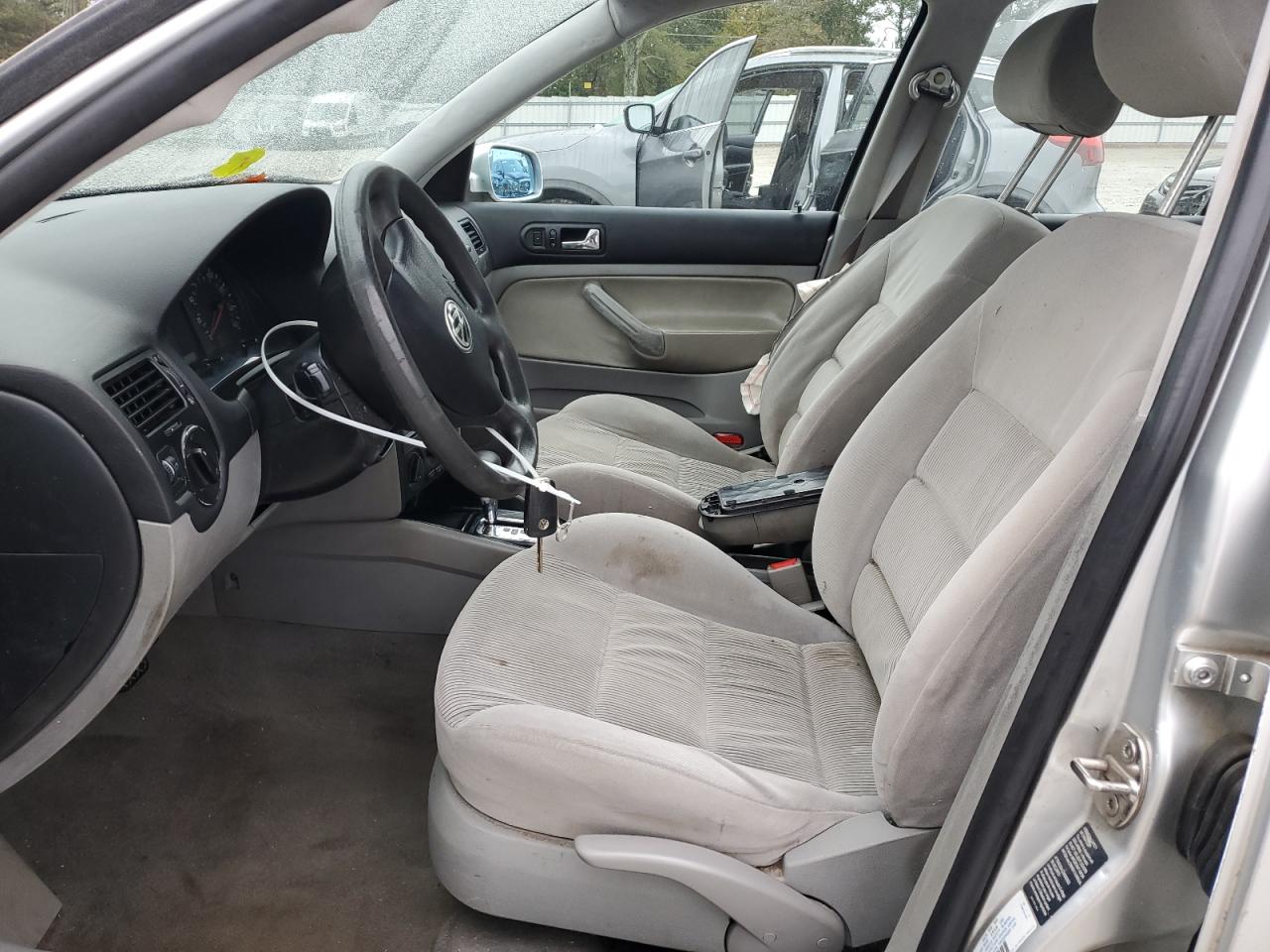 Lot #3302855888 2001 VOLKSWAGEN JETTA