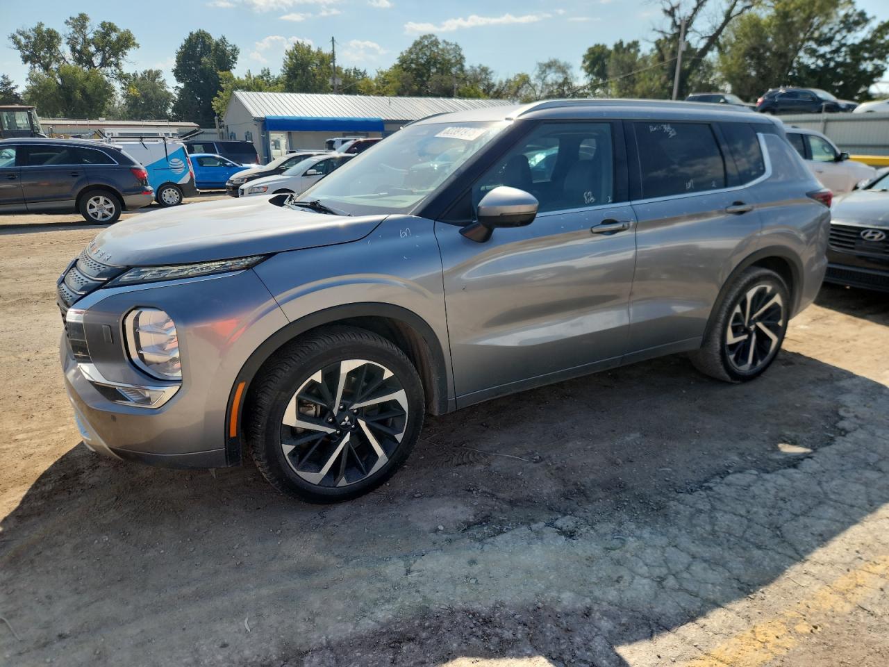 MITSUBISHI OUTLANDER SEL