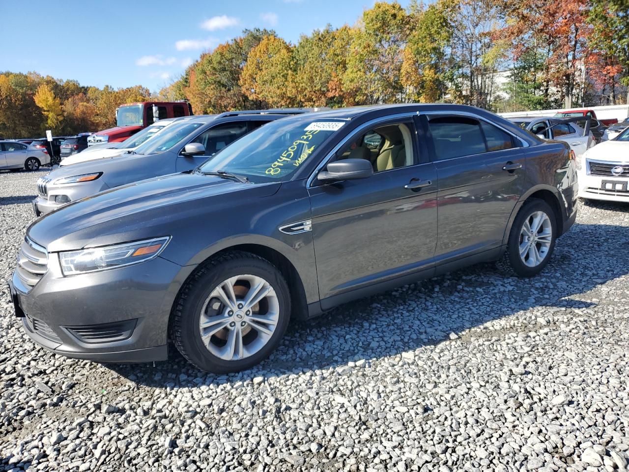 FORD TAURUS SE