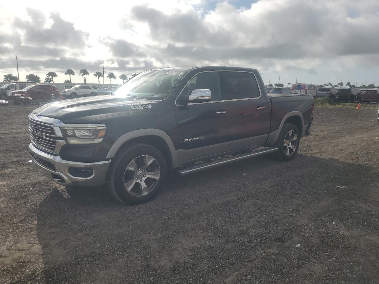 RAM 1500 LARAMIE