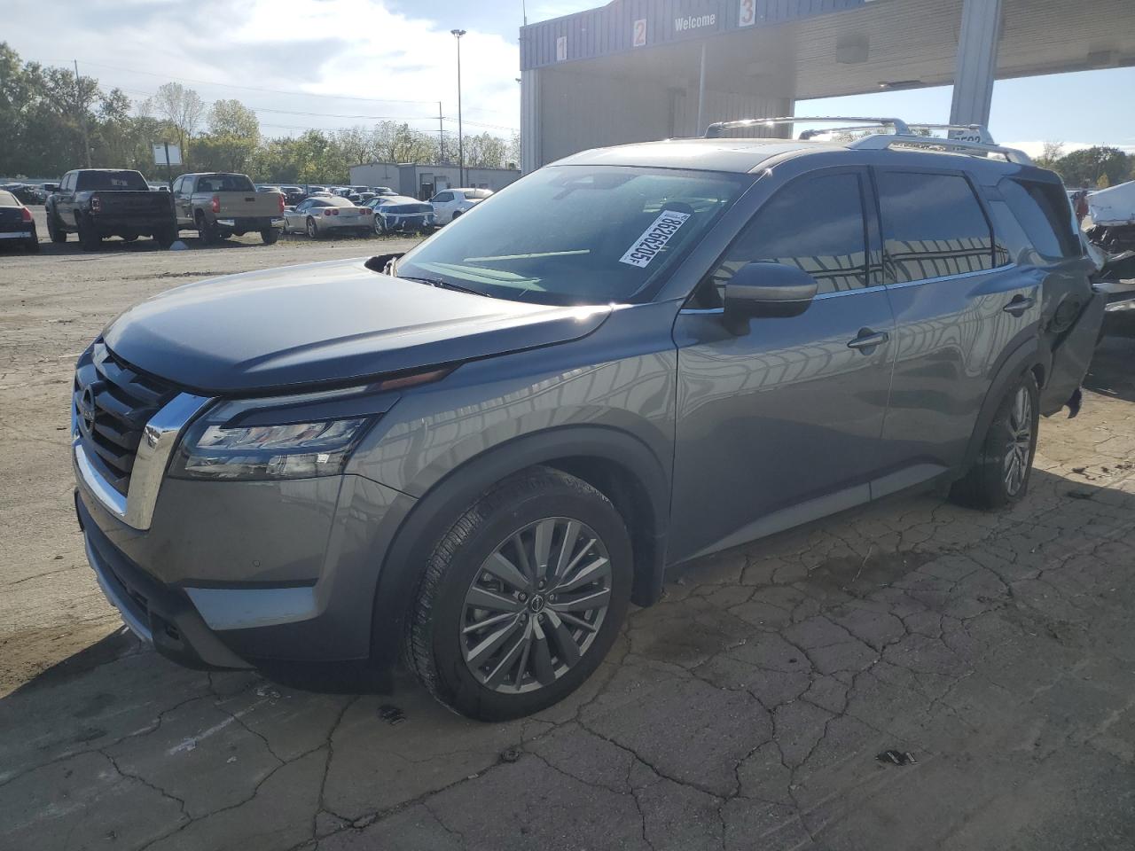 NISSAN PATHFINDER SL