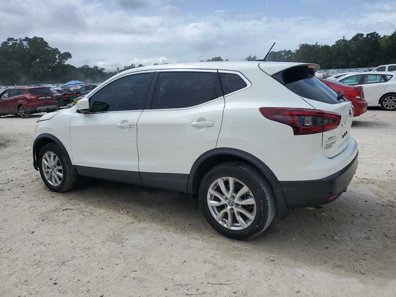 NISSAN ROGUE SPORT S