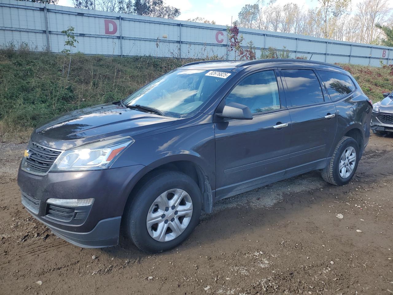 CHEVROLET TRAVERSE LS