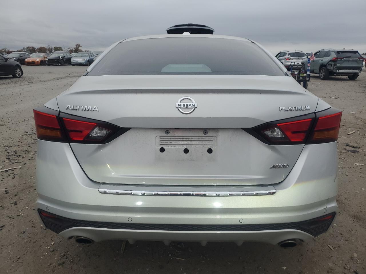 NISSAN ALTIMA PLATINUM