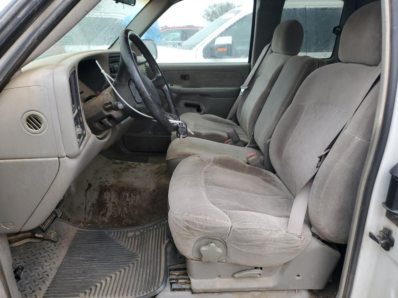 Lot #3288773755 2000 CHEVROLET SILVERADO C1500