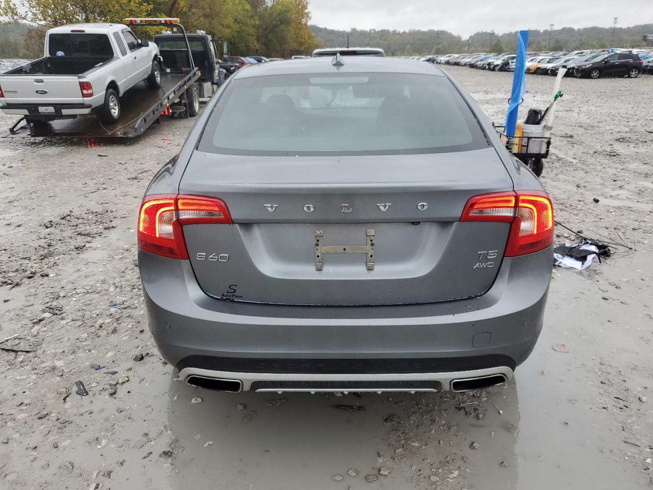 VOLVO S60 T5