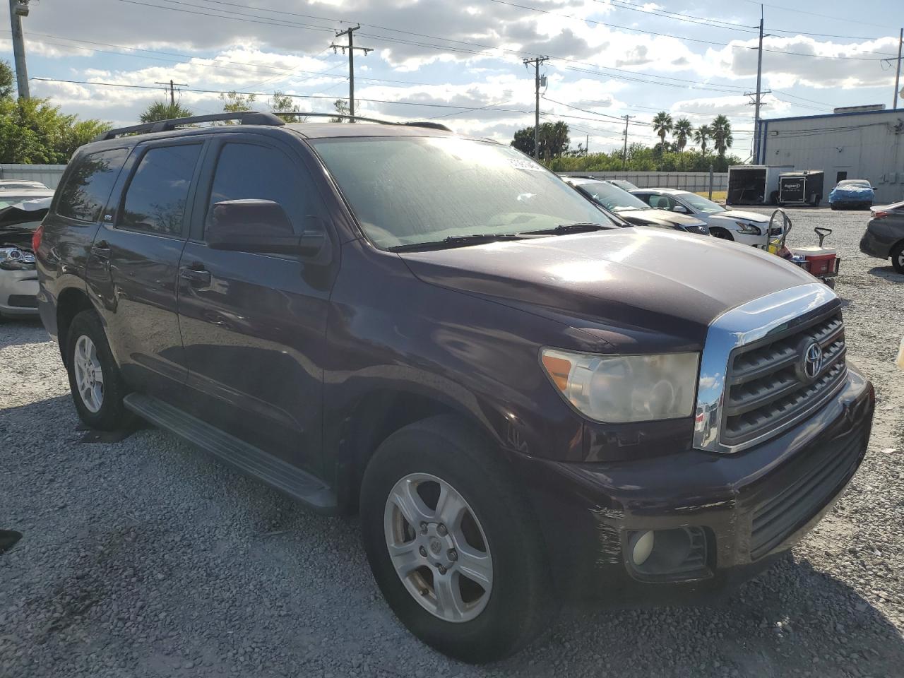 TOYOTA SEQUOIA SR5