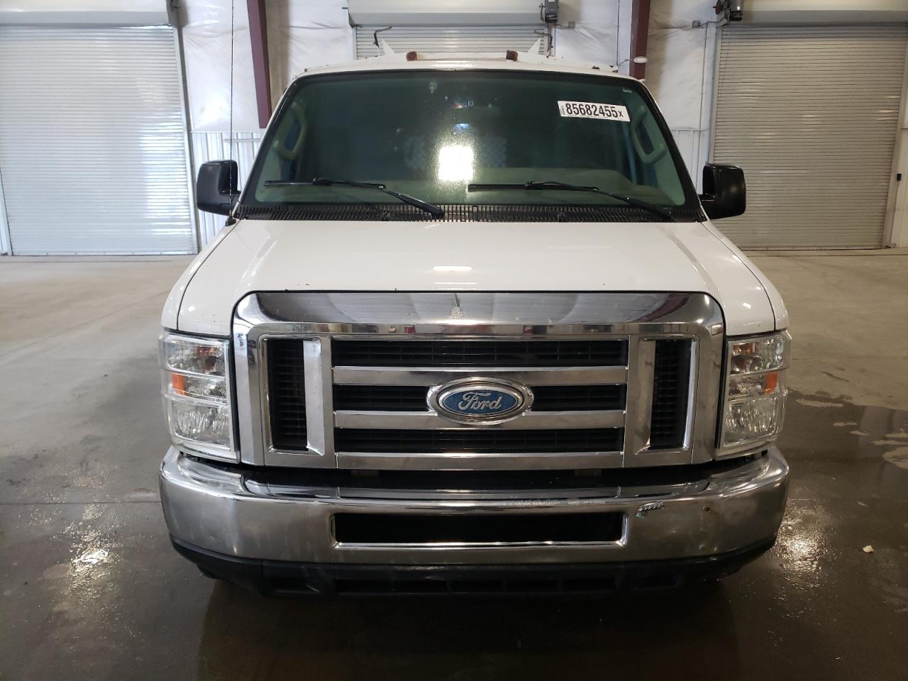 FORD ECONOLINE E250 VAN