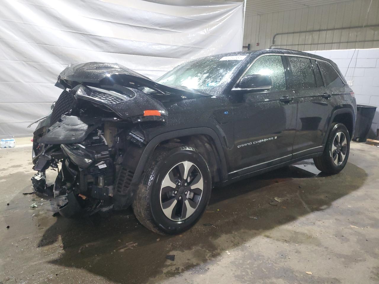 JEEP GRAND CHEROKEE LIMITED 4XE