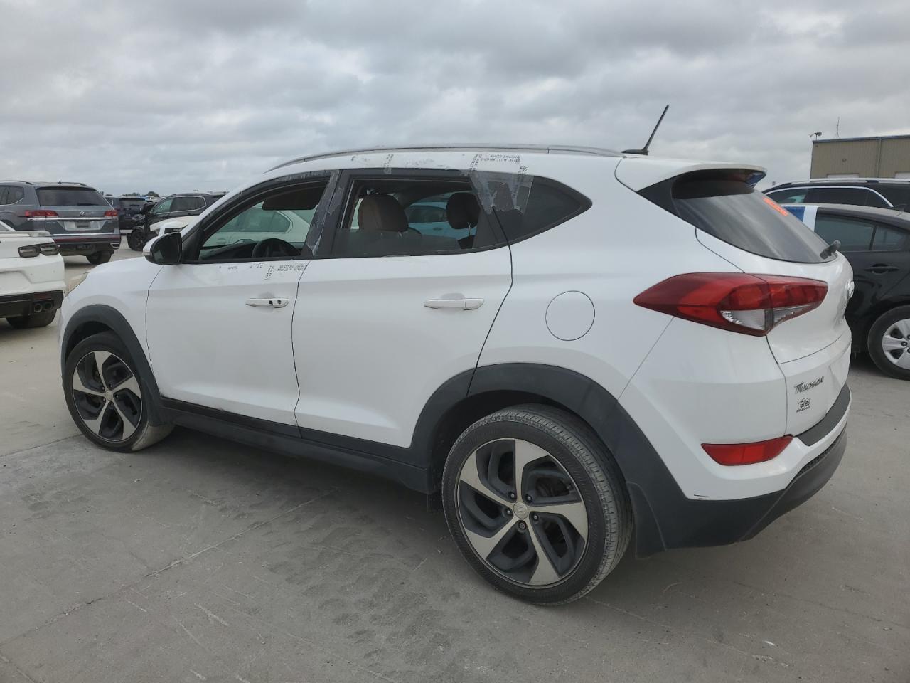 Lot #3284687323 2016 HYUNDAI TUCSON LIM