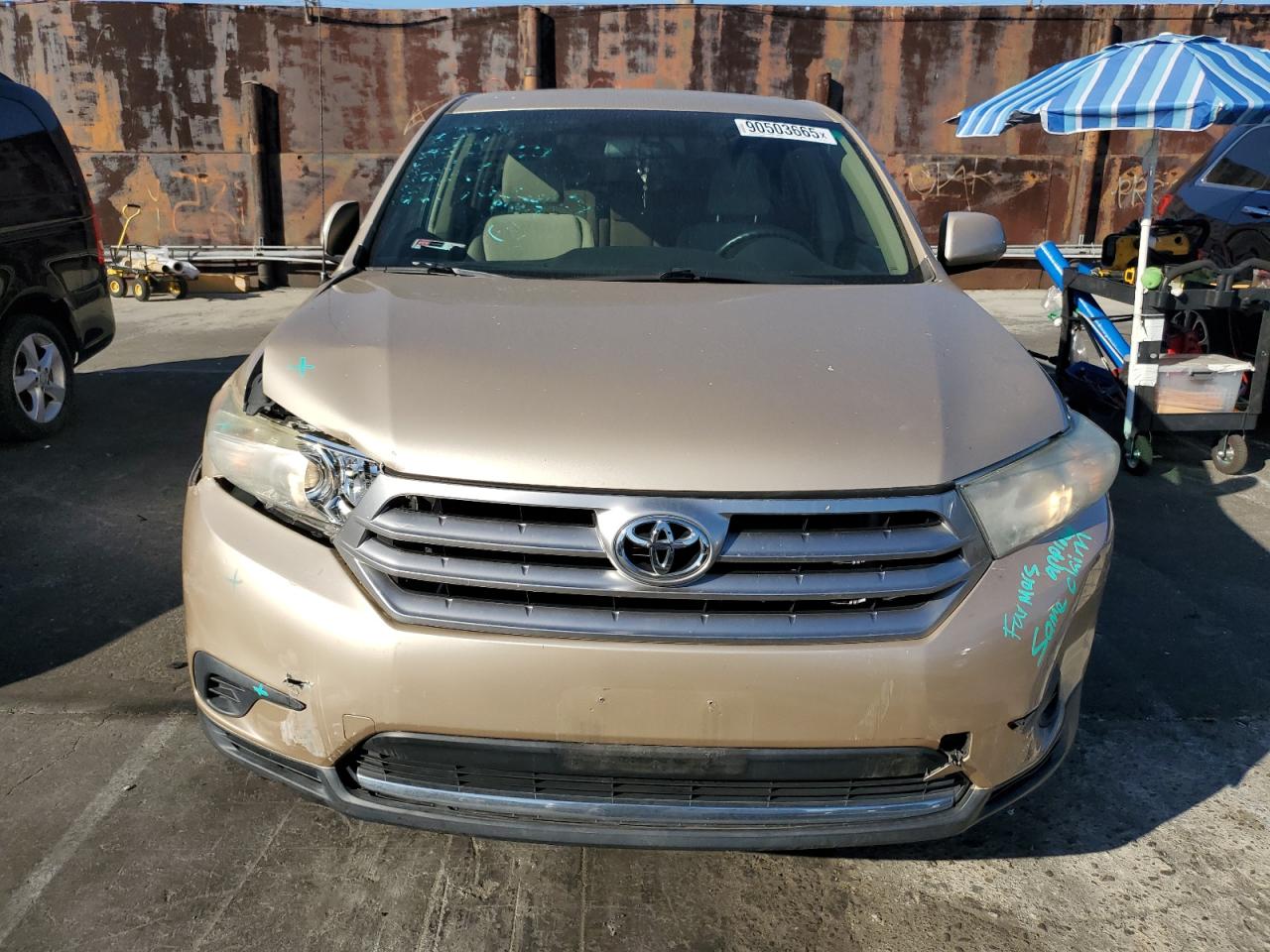 TOYOTA HIGHLANDER BASE