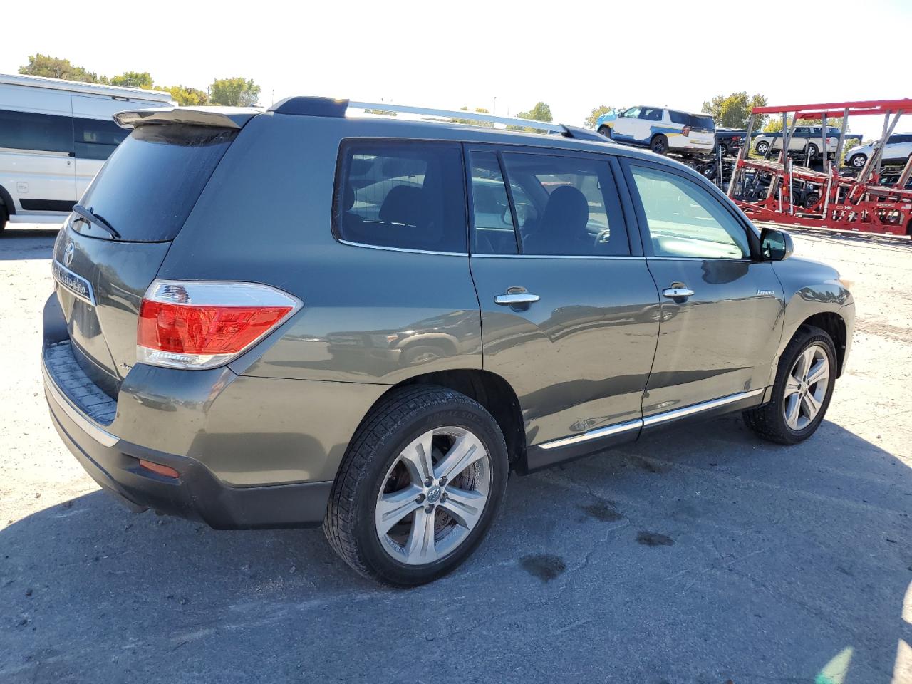 TOYOTA HIGHLANDER LIMITED