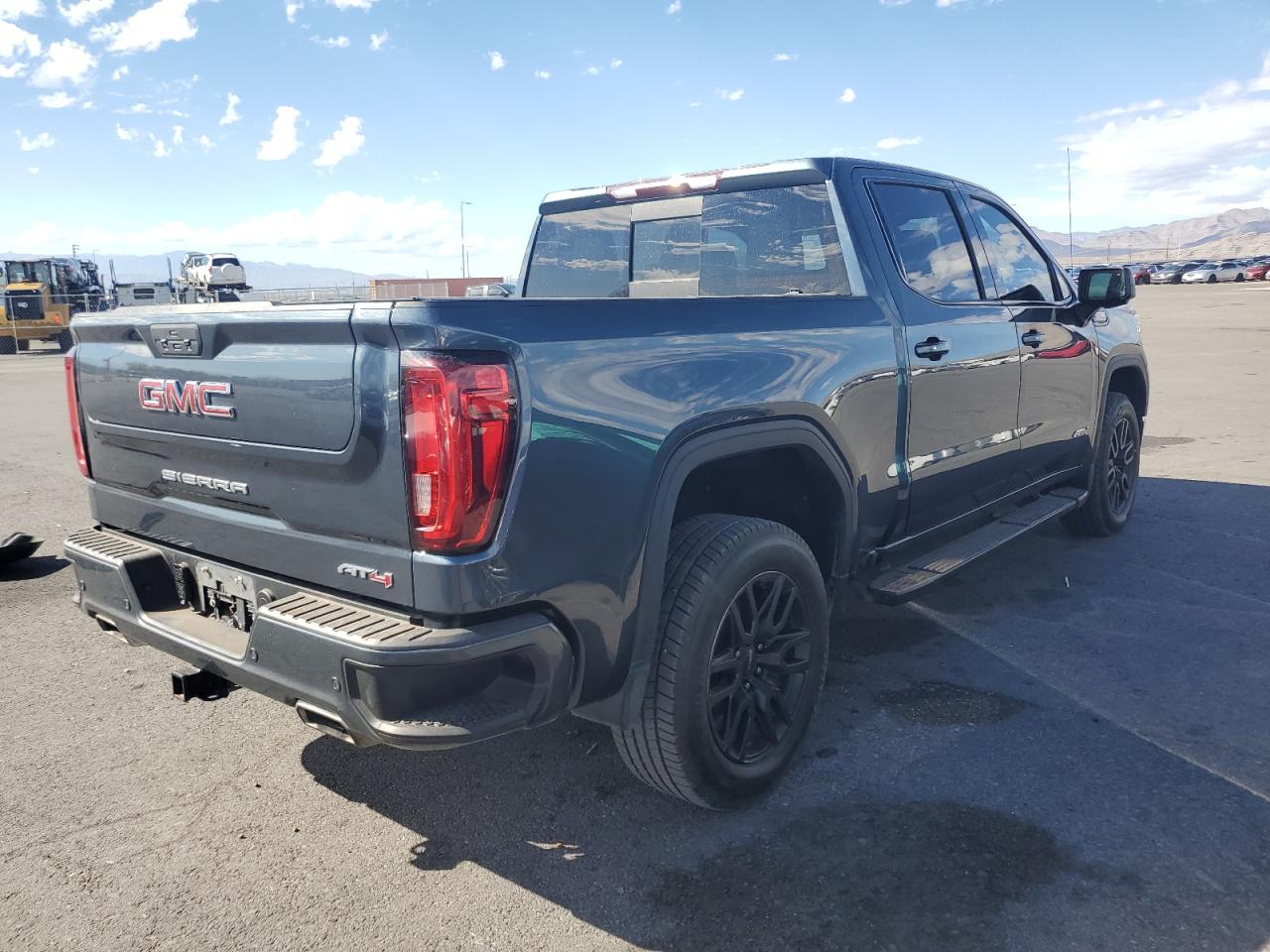 GMC SIERRA K1500 AT4