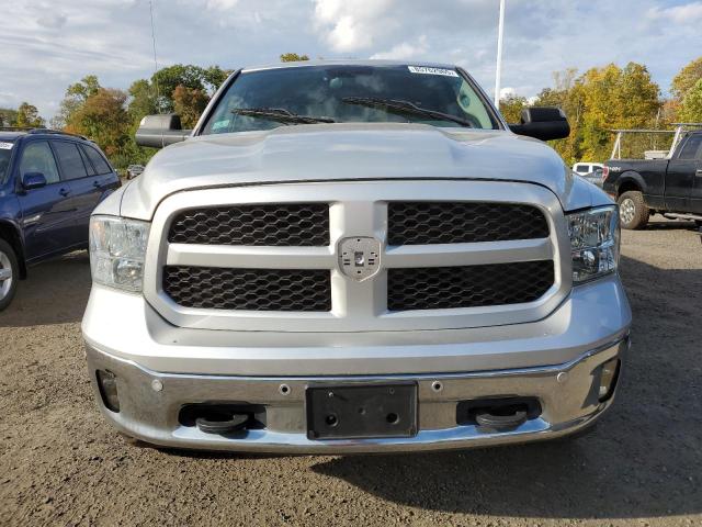2016 RAM 1500 SLT 1C6RR7GT1GS373575