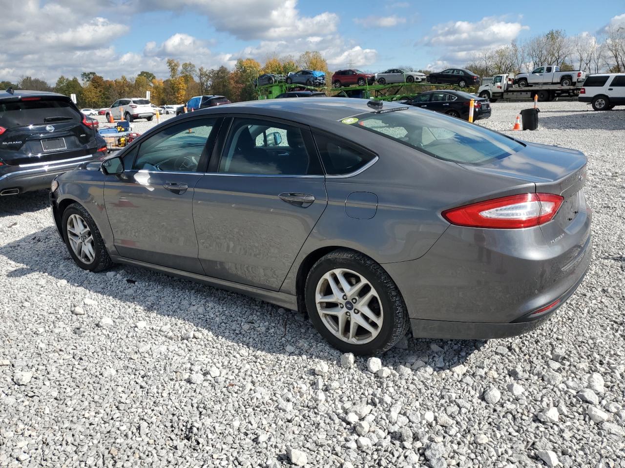 FORD FUSION SE