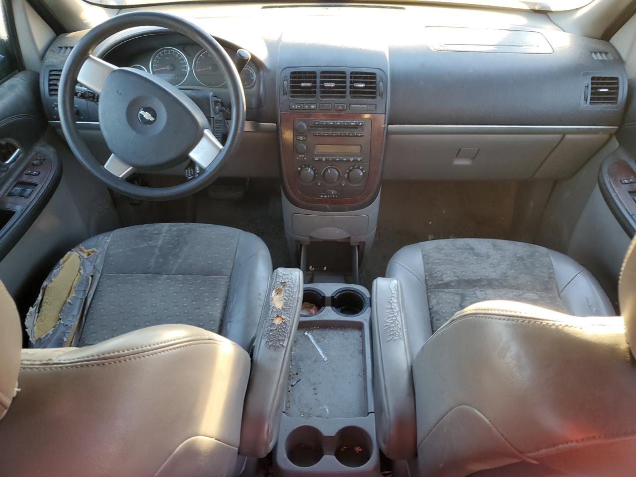 Lot #3280571318 2006 CHEVROLET UPLANDER L