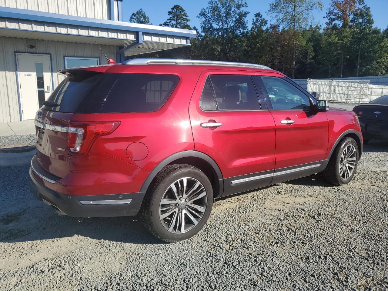 FORD EXPLORER PLATINUM