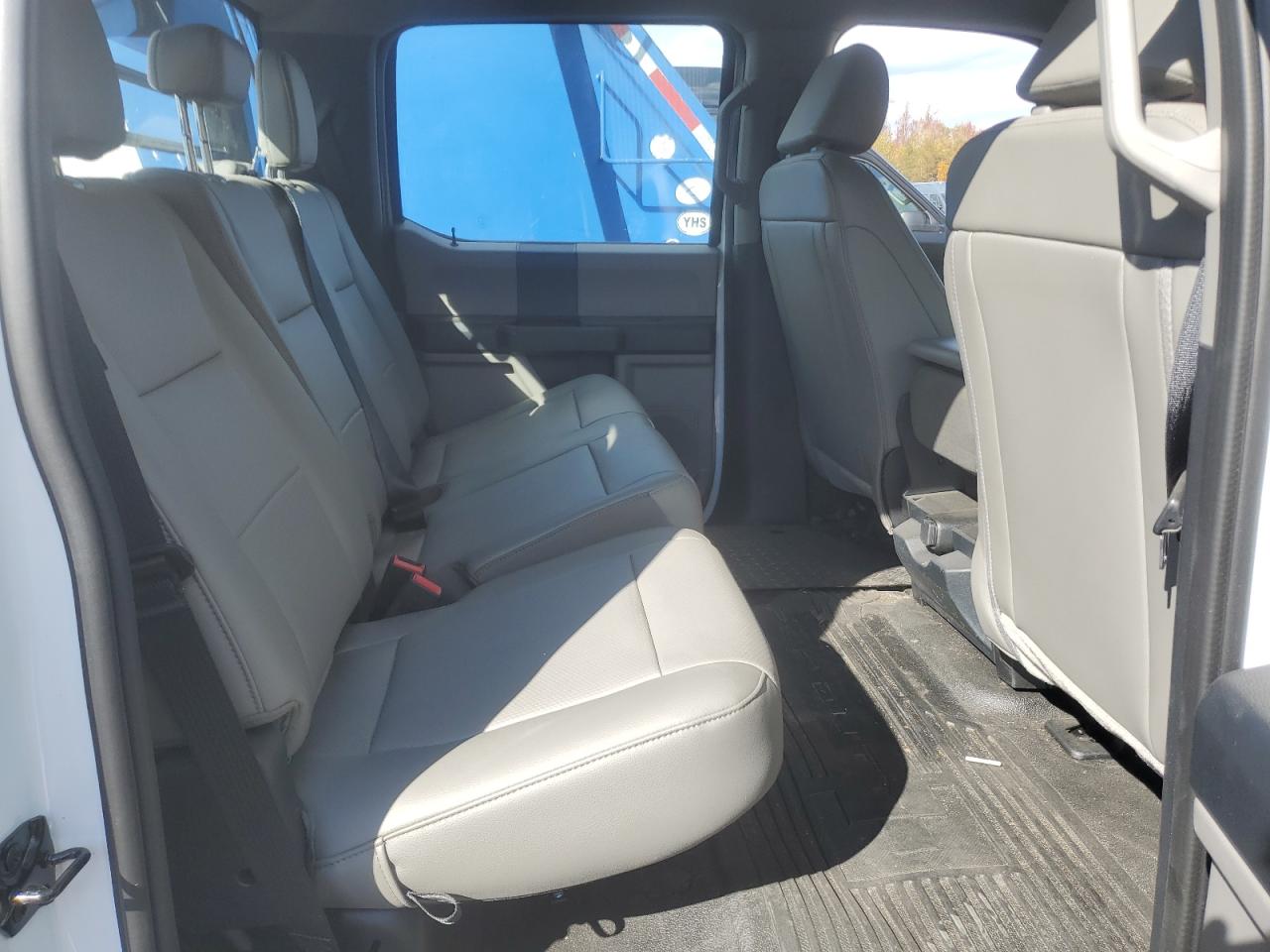 FORD F-550 SUPER DUTY