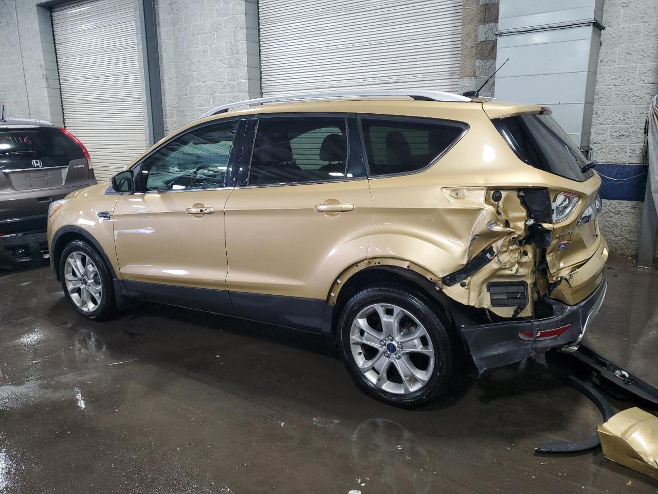FORD ESCAPE TITANIUM