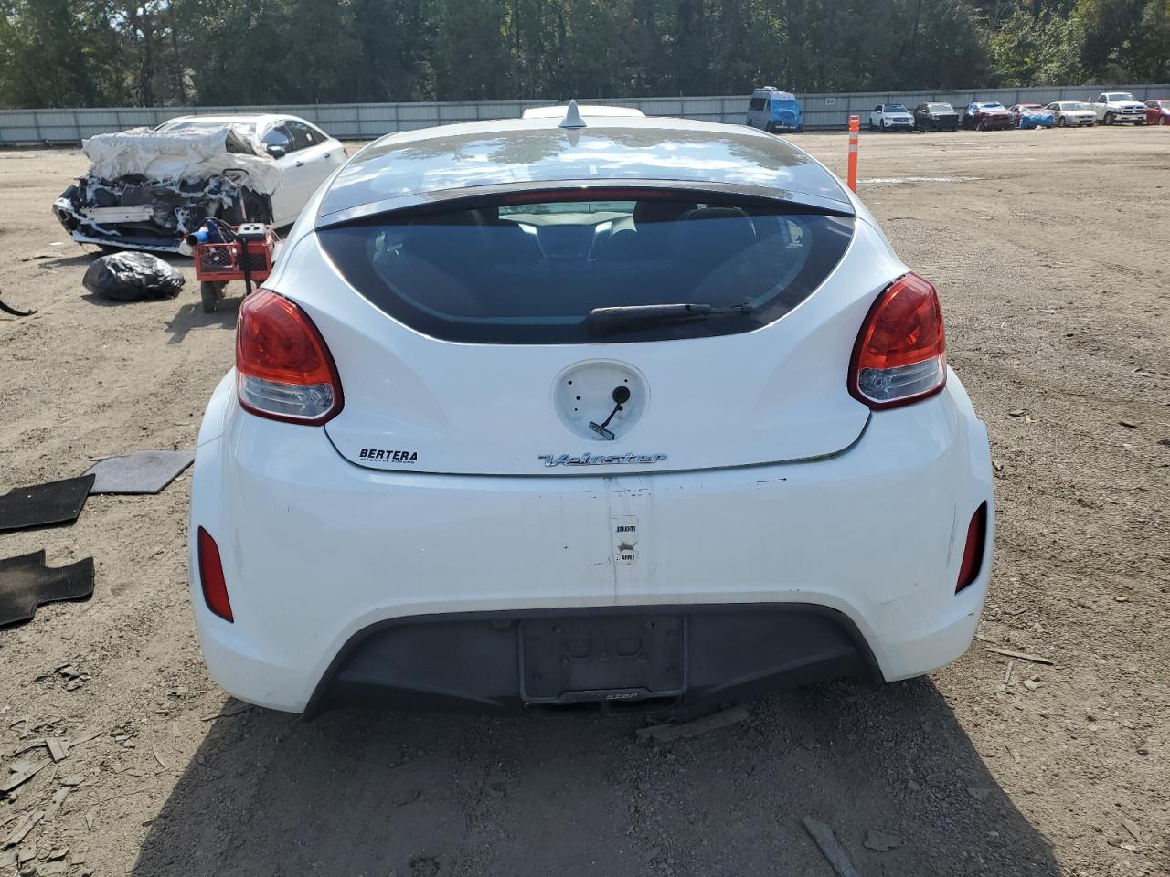 HYUNDAI VELOSTER
