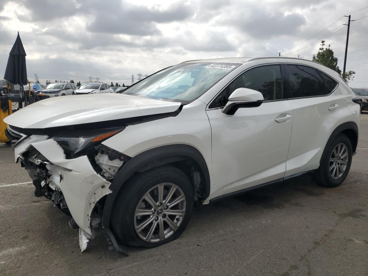 LEXUS NX 300 BASE