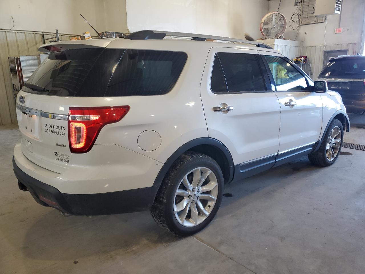FORD EXPLORER LIMITED