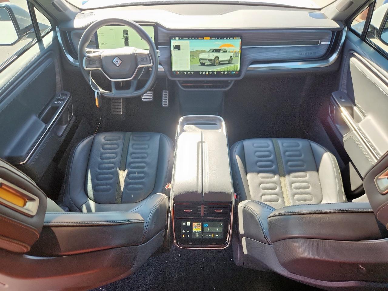 RIVIAN R1T LAUNCH EDITION