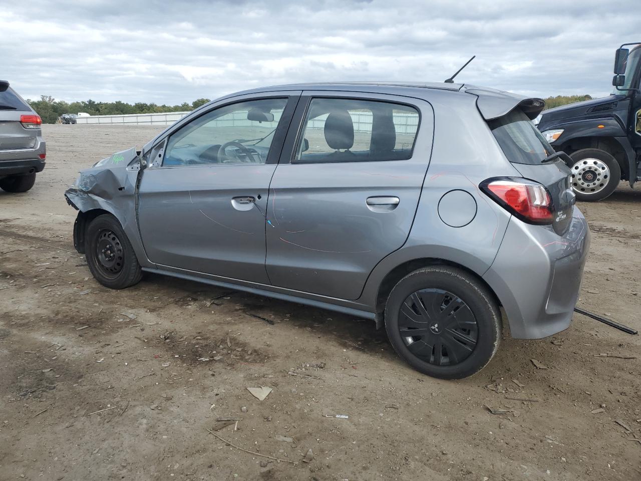 MITSUBISHI MIRAGE ES