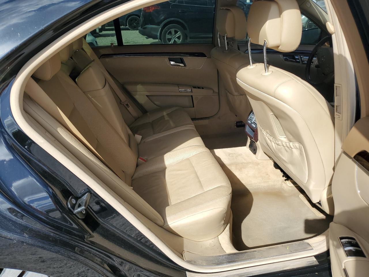 MERCEDES-BENZ S-CLASS 400