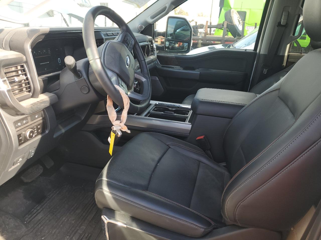 FORD F-350 SUPER DUTY