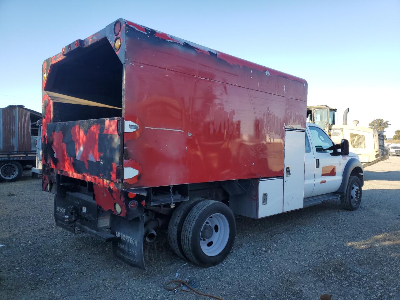 FORD F-550 SUPER DUTY