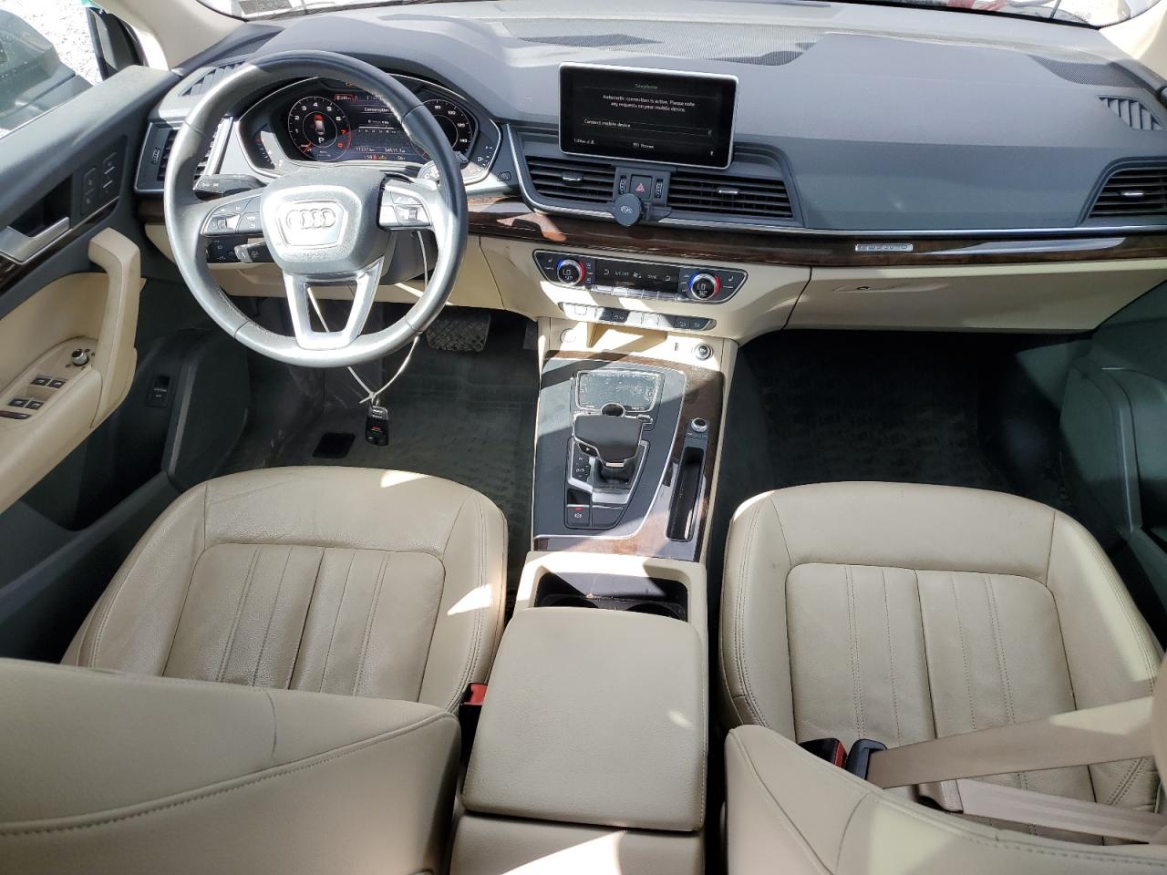 AUDI Q5 PREMIUM PLUS