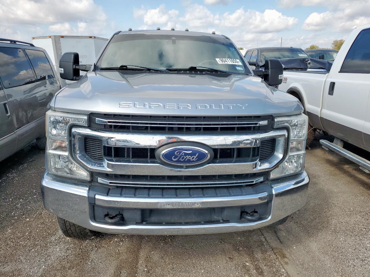 FORD F-250 SUPER DUTY