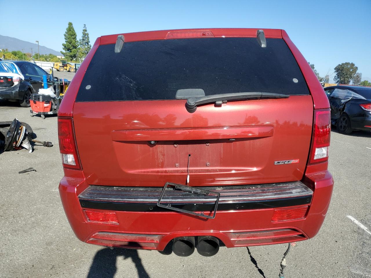 JEEP GRAND CHEROKEE SRT-8