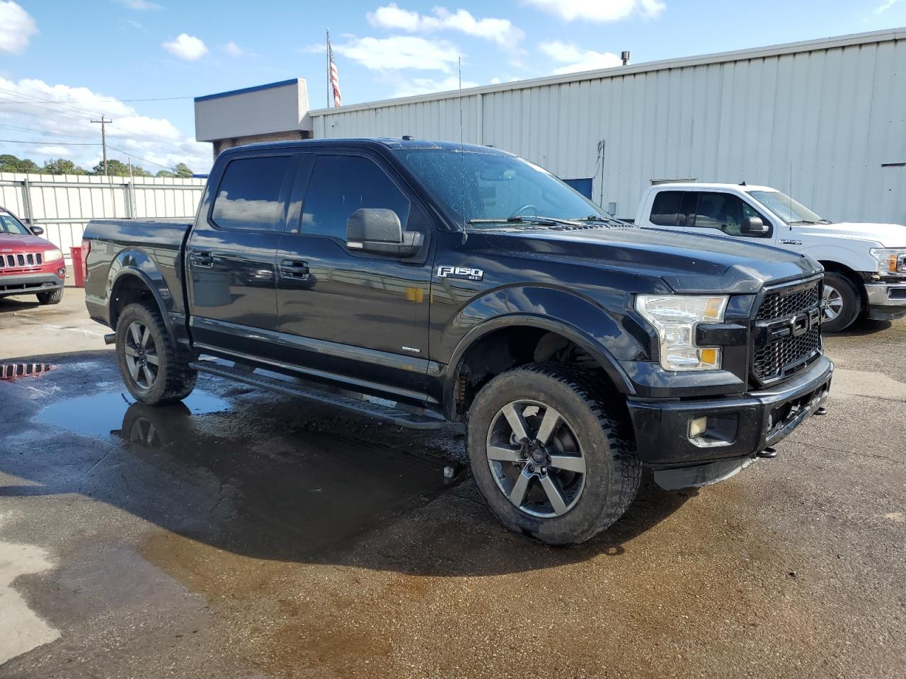 FORD F-150 SUPERCREW